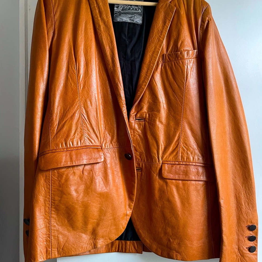 New without tag Patrizia Pepe leather blazerjacket